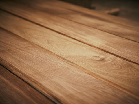 รับผลิตพื้นรางลิ้นไม้สัก